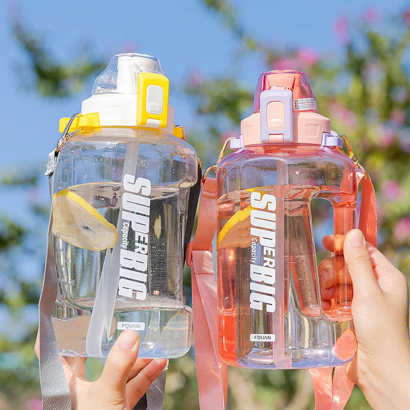 Mouvella Active — Bouteille d'eau de 1,5 L avec paille et marqueur de temps